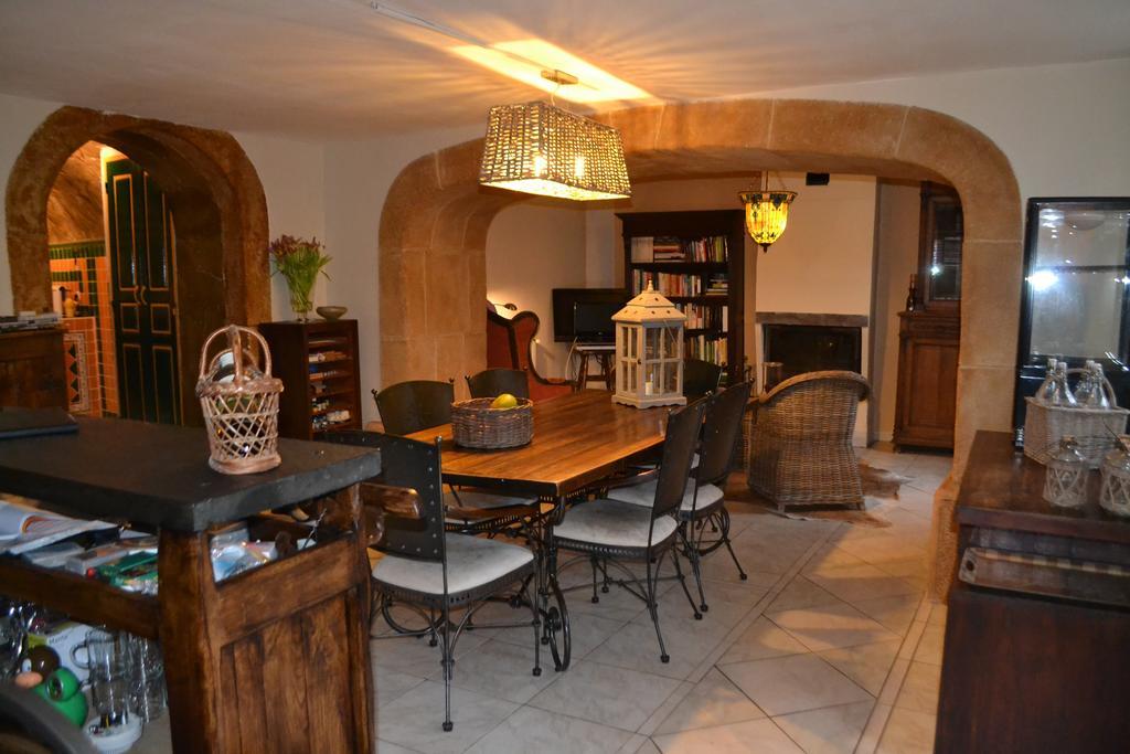 Maison Sous Le Pont *