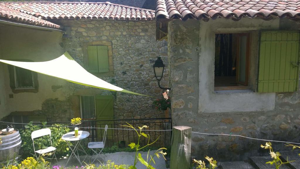 Bed & Breakfast Maison Sous Le Pont