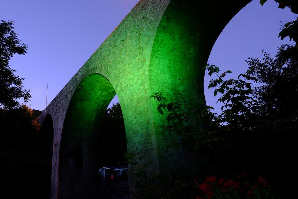 Bed & Breakfast Maison Sous Le Pont *